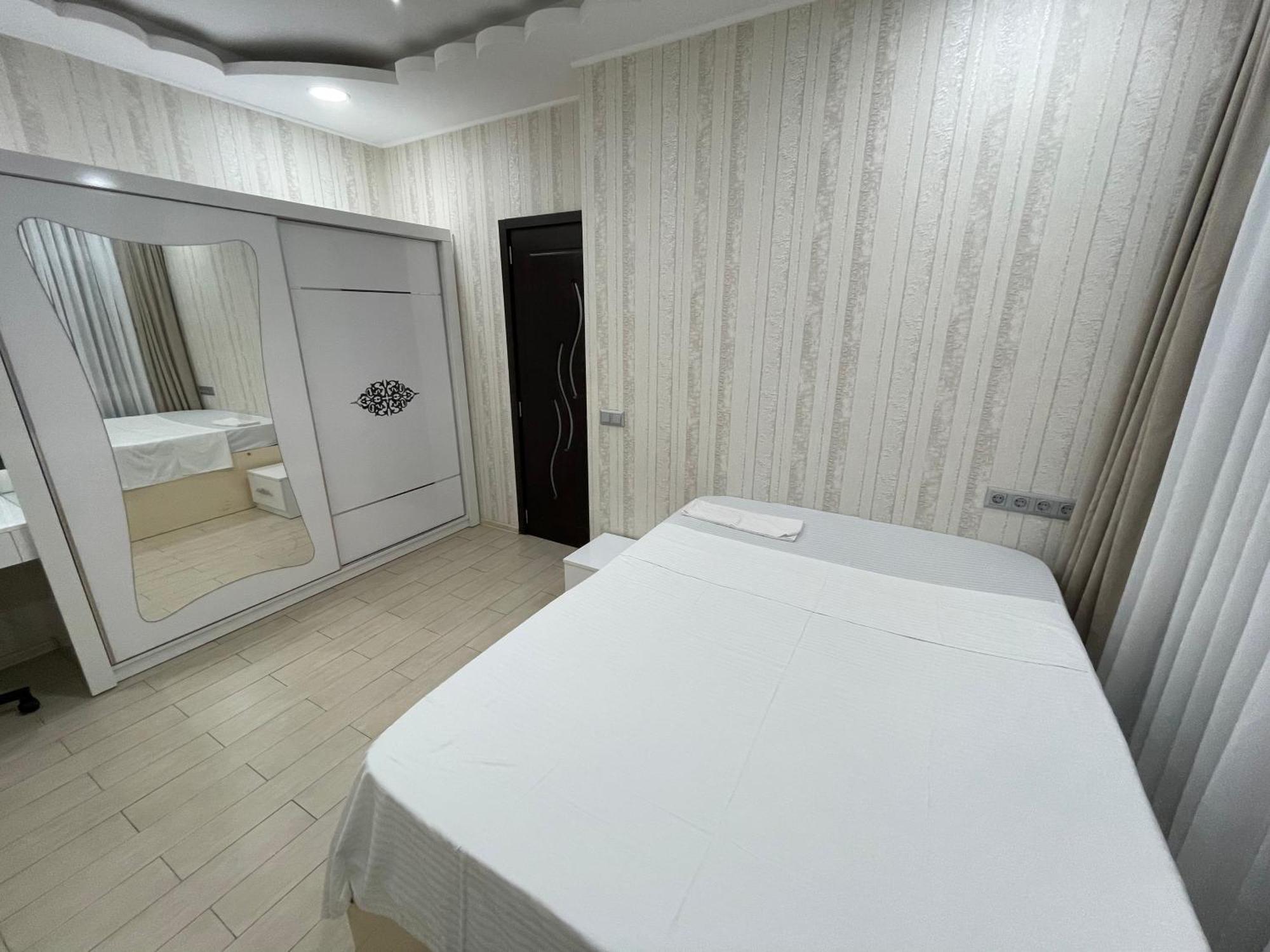 Apartamento Batumi Real Lux Exterior foto