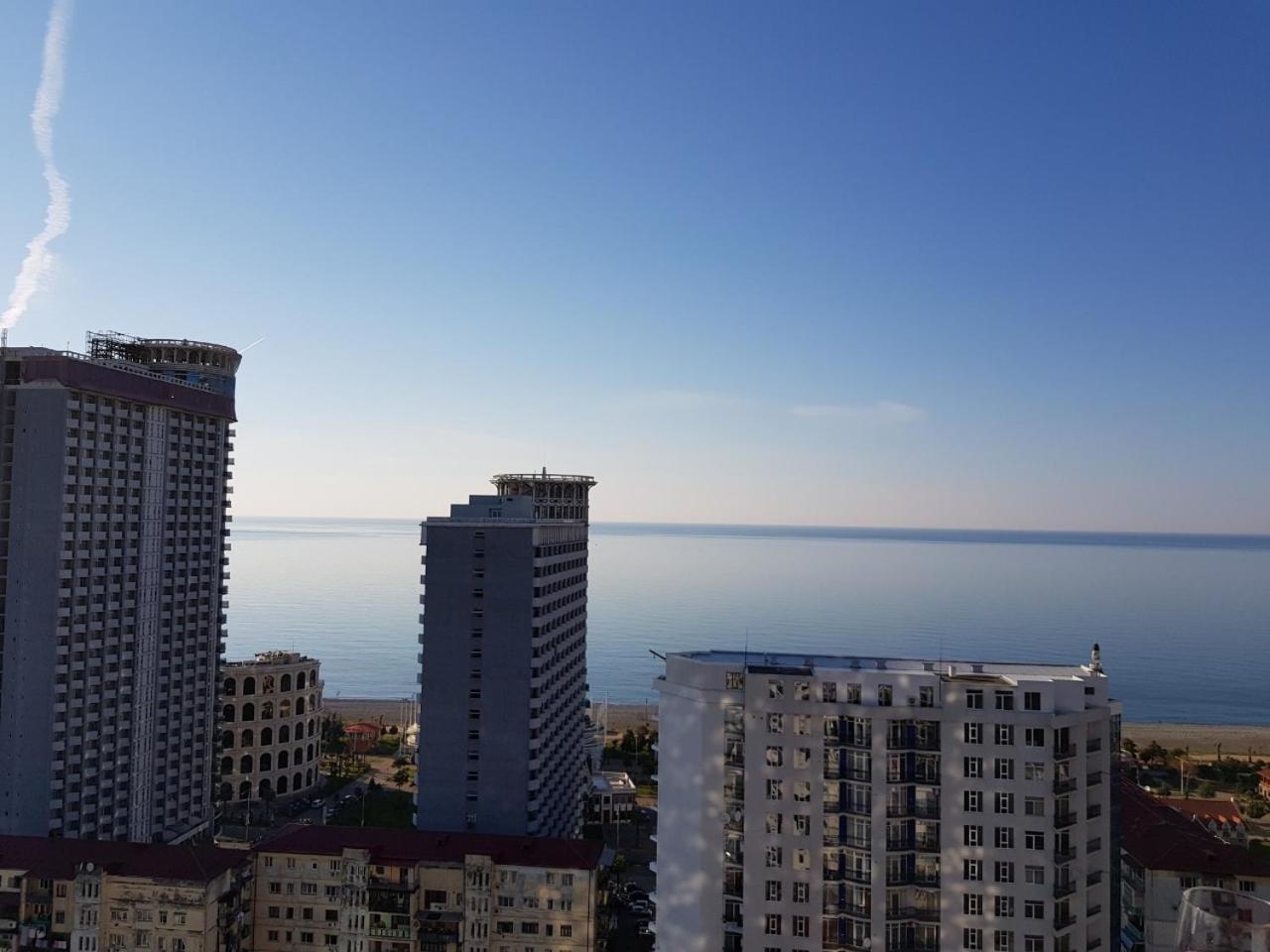 Apartamento Batumi Real Lux Exterior foto
